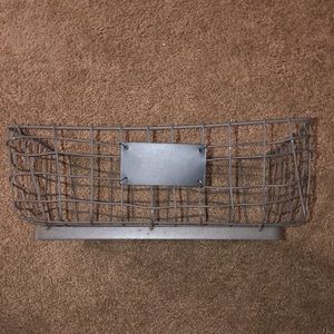Wire basket